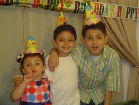 this is my brother 's childrens